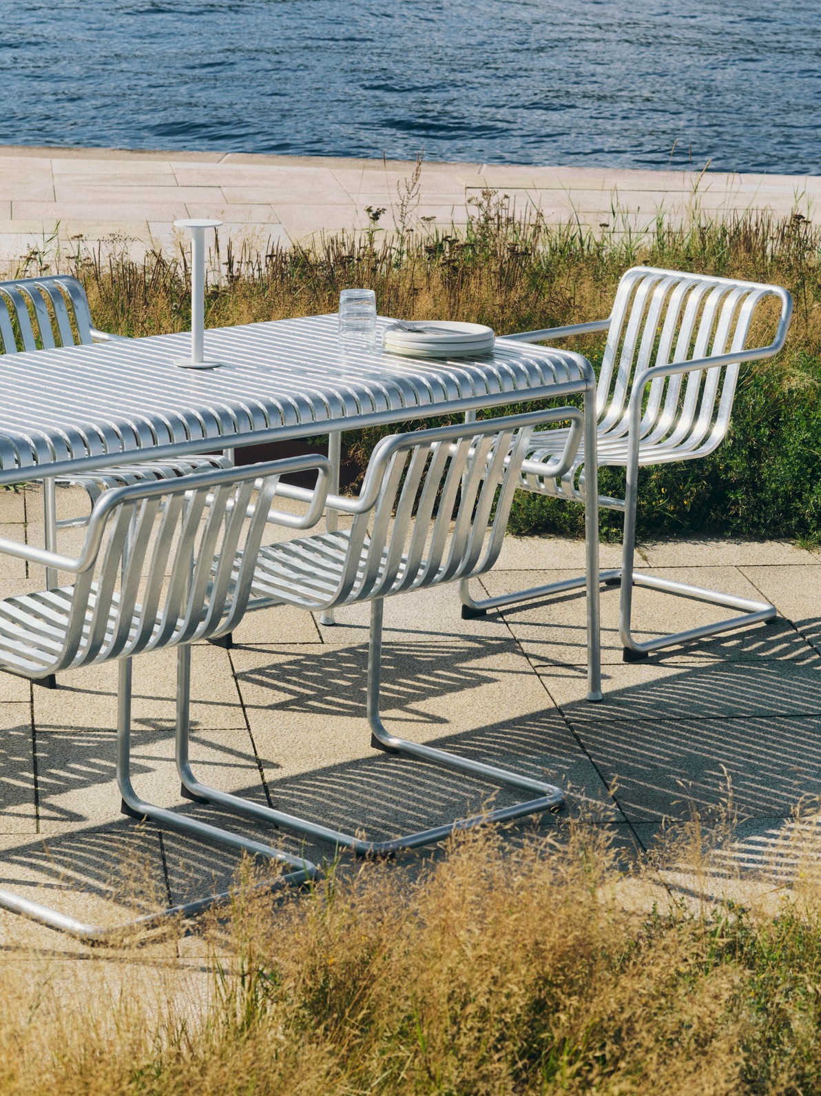 HAY PALISSADE CANTILEVER armchair - Image 7