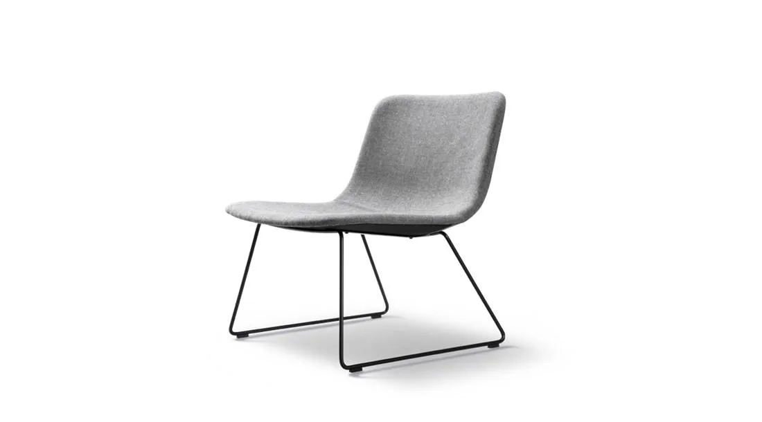 Fredericia PATO lounge chair, sledge base, grey/black, fully upholstered - Image 2