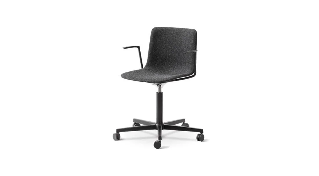 Fredericia PATO office armchair, dark grey/black, fully upholstered - Image 3