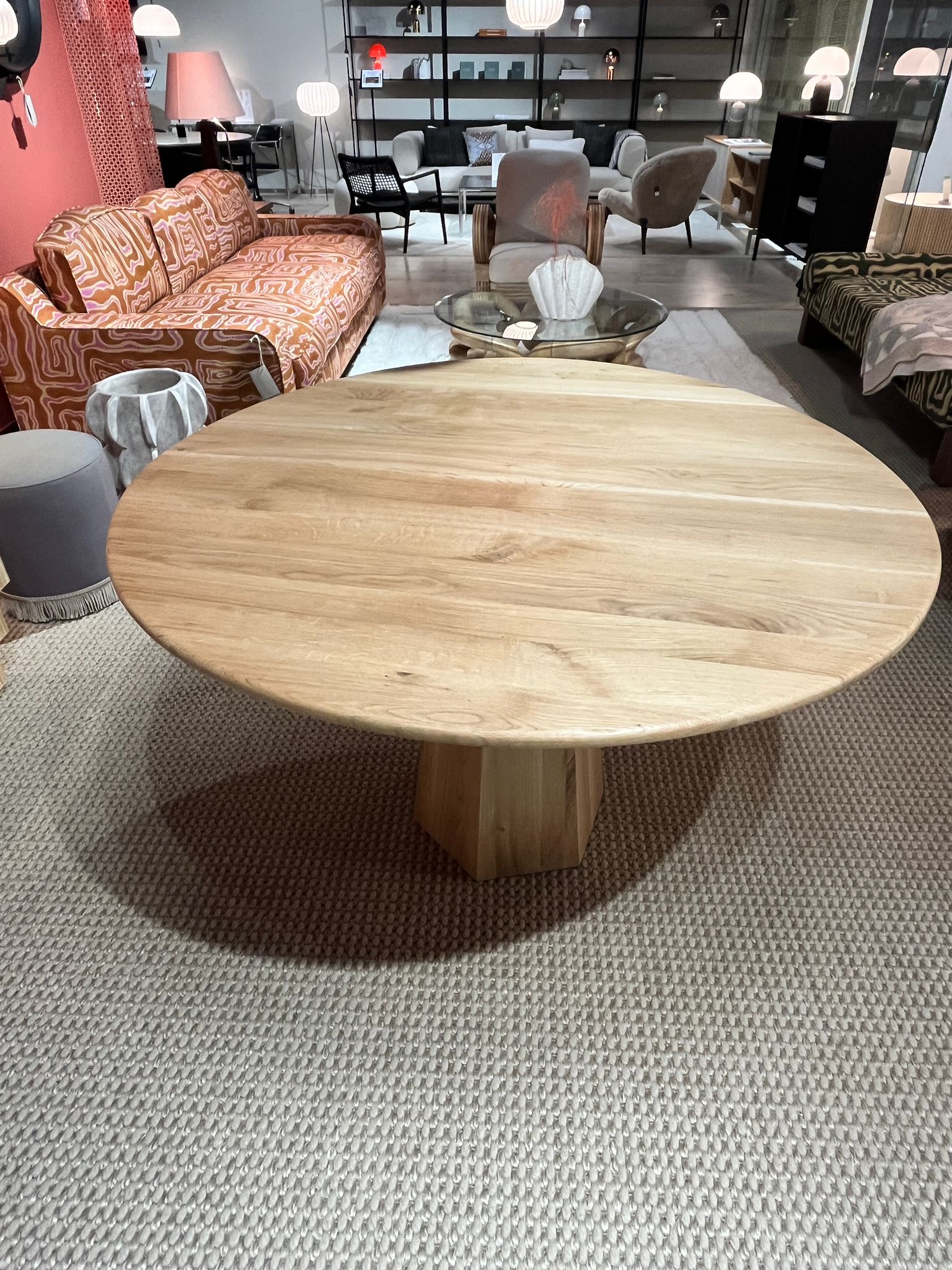 Dusty Deco HEXAGON-ruokapöytä Ø120cm, tammi, outlet - Image 5