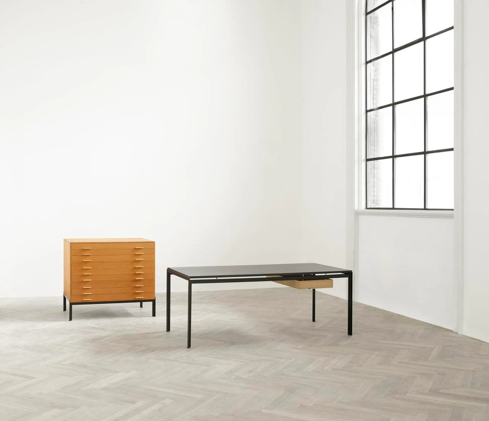 Carl Hansen PK52A -työpöytä, musta, 141,5x85cm - Image 4