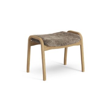 Swedese LAMINO-rahi, ruskea (sahara) lampaankarva/öljytty tammi – Designsuosikki