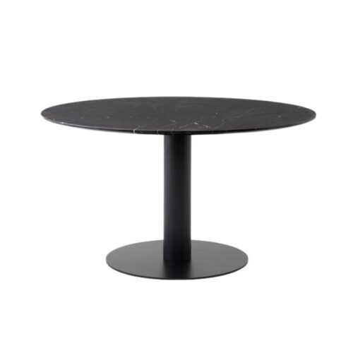 &Tradition IN BETWEEN SK20 dining table