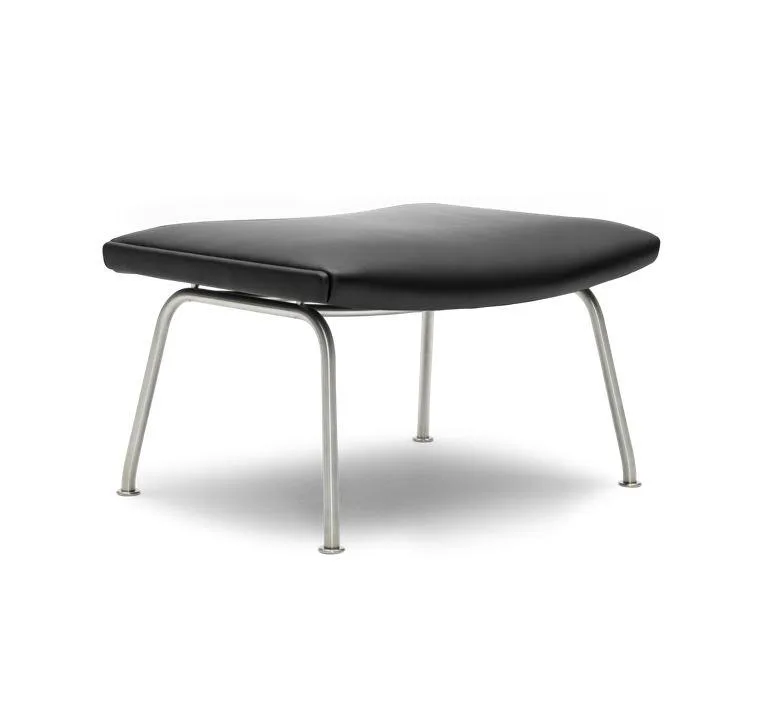 Carl Hansen CH446 jalkarahi, musta nahka