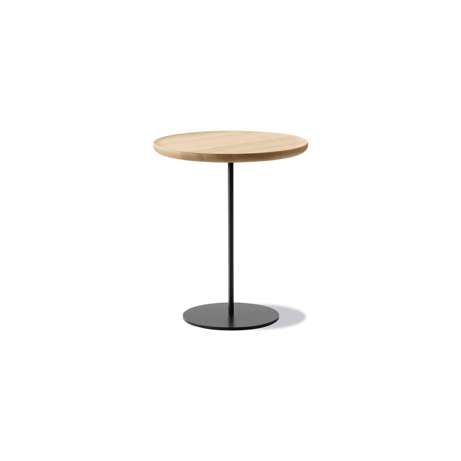 Fredericia PAL -side table Ø 44 cm, light oiled oak / black steel