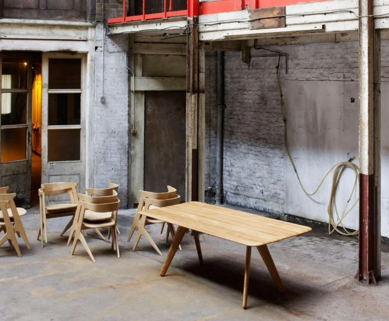 Tom Dixon SLAB dining table, 200 x 96 cm, oak - Image 2