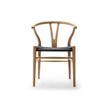 Carl Hansen CH24 -tuoli, öljytty tammi/musta istuin