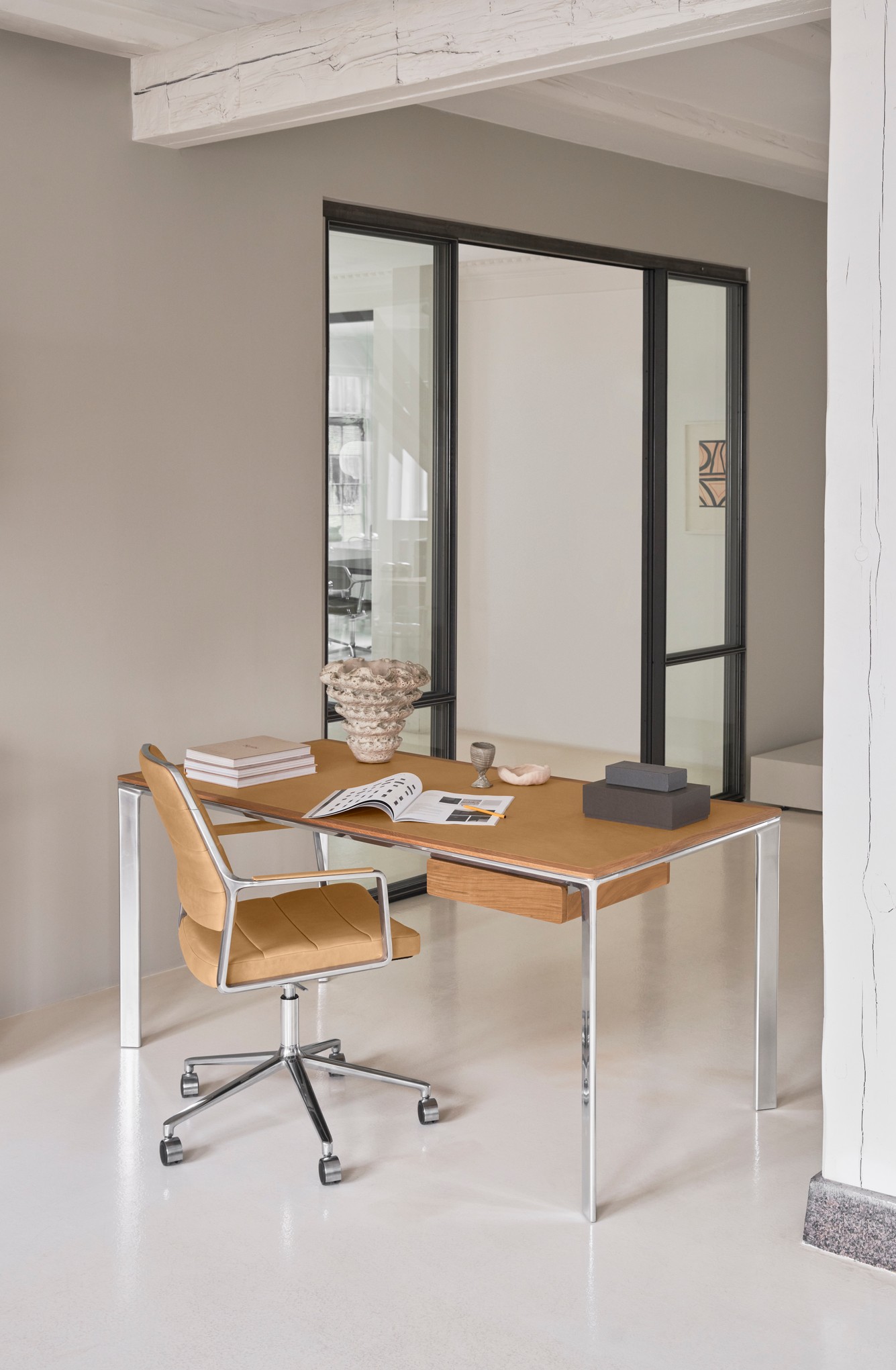 Vipp 454 SWIVEL+ chair - Image 3