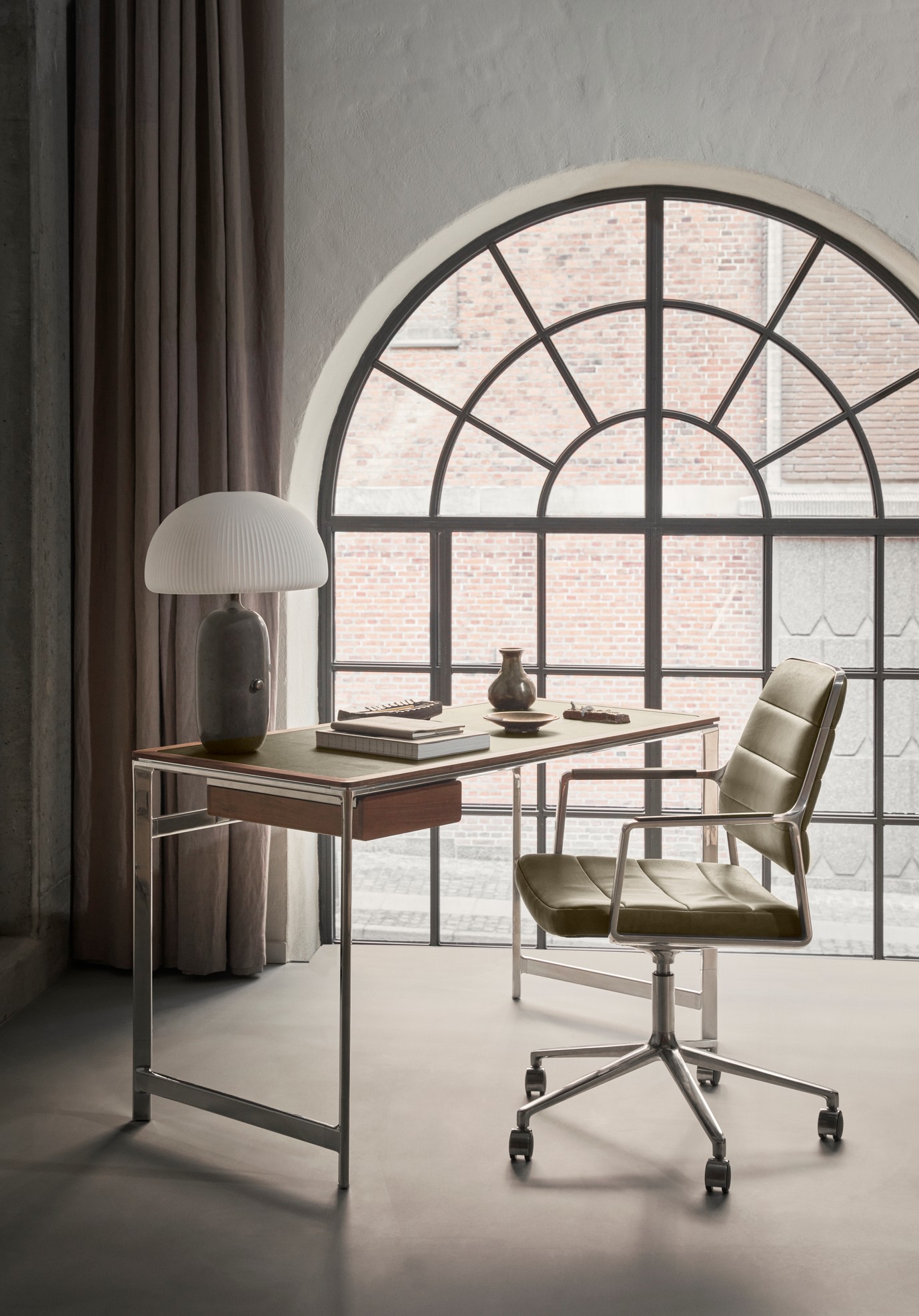 Vipp 455 SWIVEL+ chair - Image 14