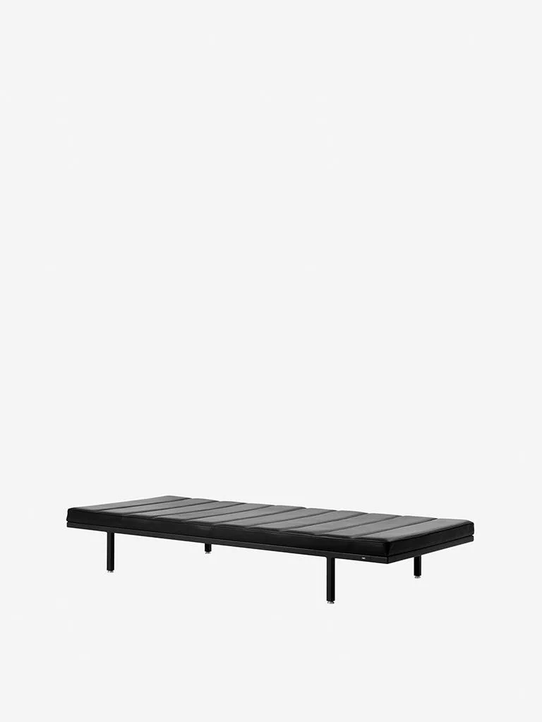 Vipp 461 Daybed, black frame / black leather - Image 2