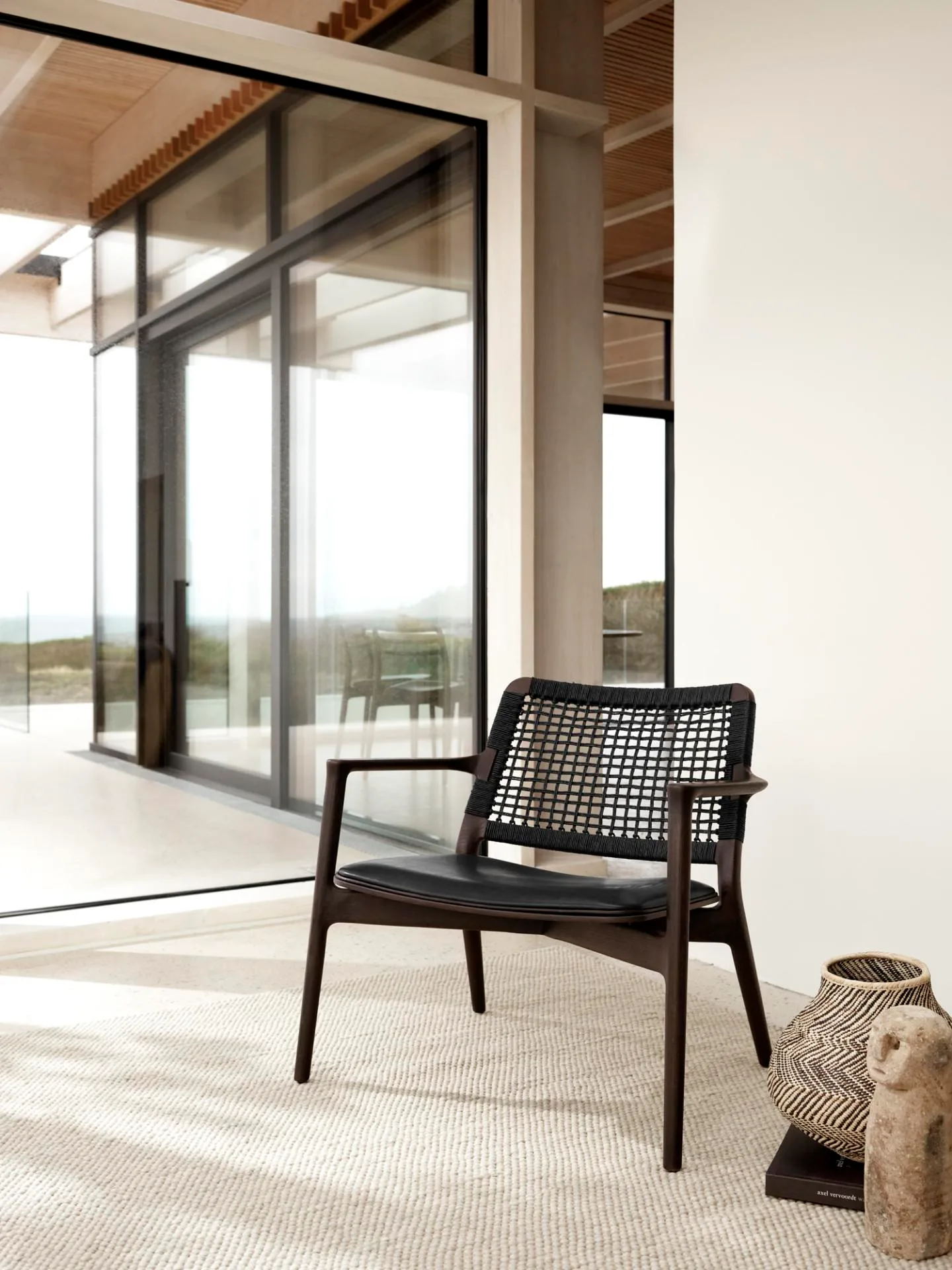 Vipp 488 CABIN LOUNGE chair - Image 2