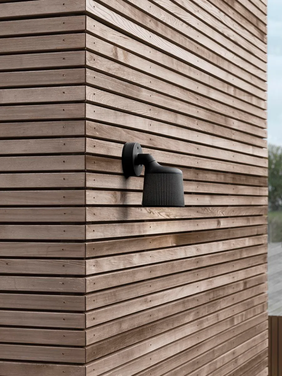 Vipp 551 Outdoor wall spot, black - Image 3