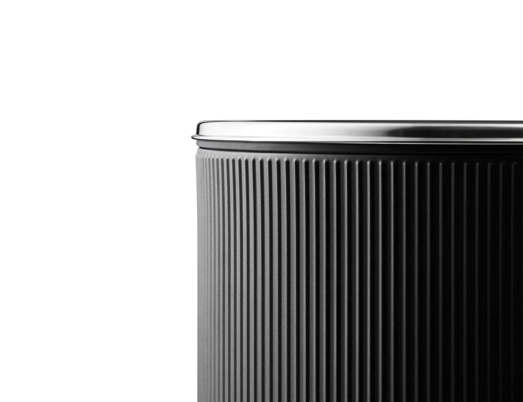 Vipp 18 open top bin 22L, black/steel - Image 2