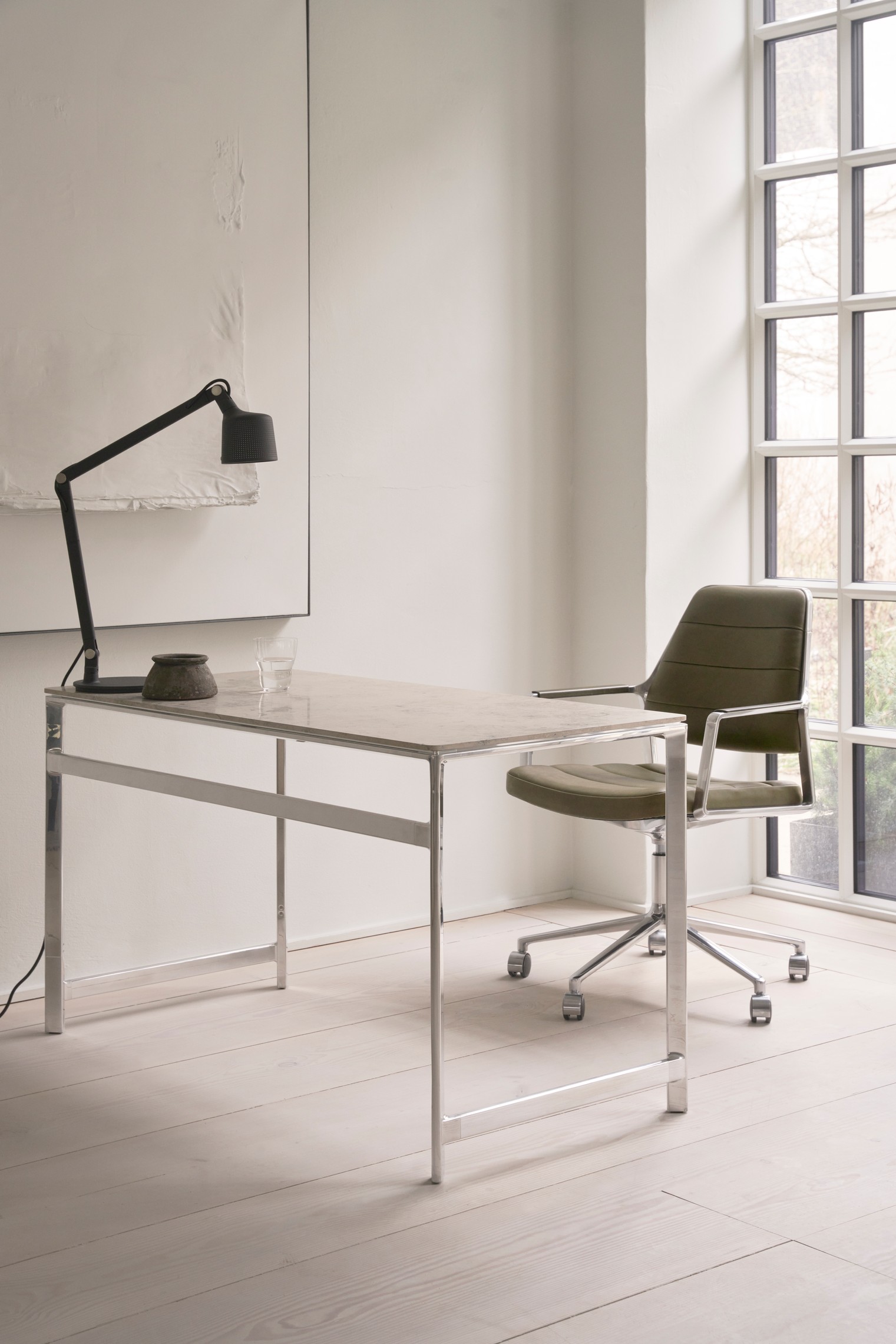 Vipp 455 SWIVEL+ chair - Image 13